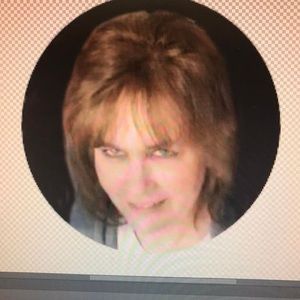 Meet your Posher, Pamela